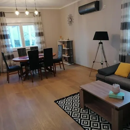 Ljiljana Apartment *